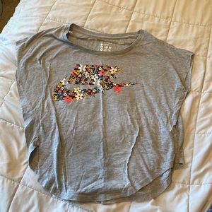 Nike Top